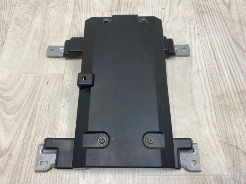 Усилитель звука MITSUBISHI PAJERO SPORT 2 2008 2009 2010 2011 2012 2013 2014 2015 KH