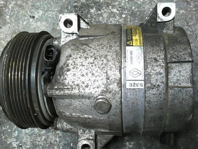 Компрессор кондиционера Renault Laguna 8200021822 2 F9Q F4R