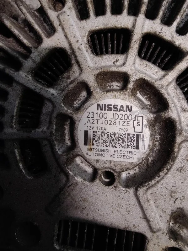 Генератор Nissan Qashqai 23100JD200 J10 2.0 MR20DE