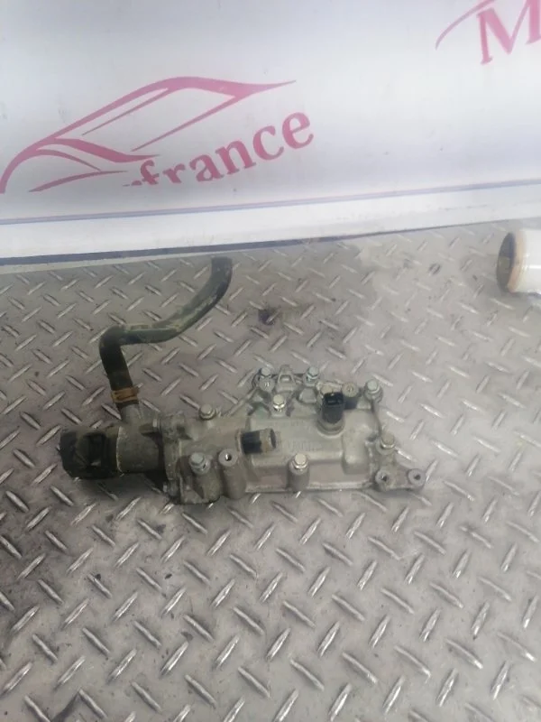 Корпус термостата Renault Laguna 7700600514 2 2.0 16V F4R