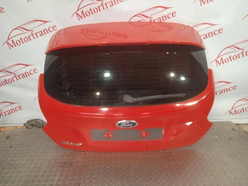 Крышка багажника Ford Focus 1838957 3