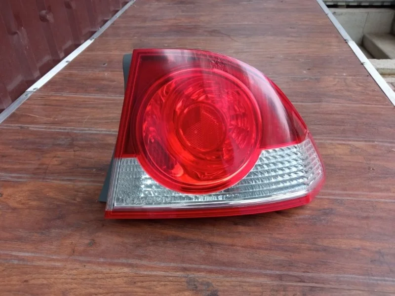 Фонарь Honda Civic 8 2006-2008 FD1 4D