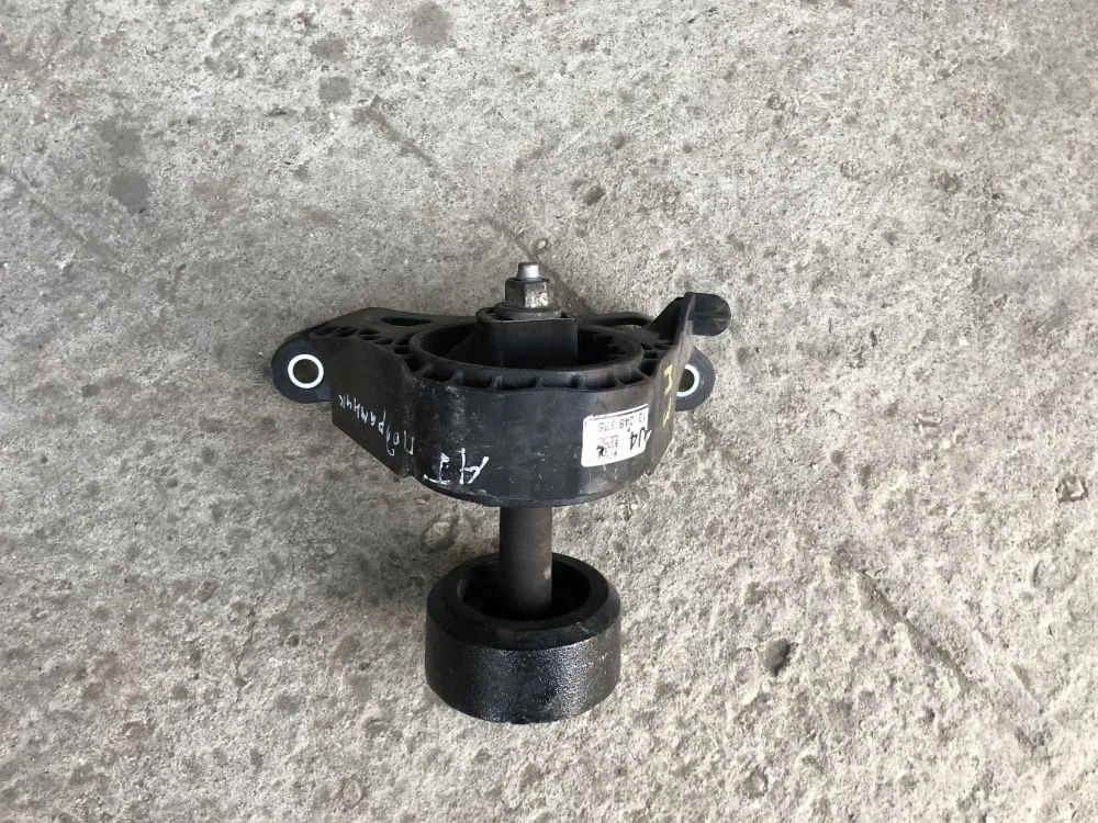 подушка передняя opel astra J J4