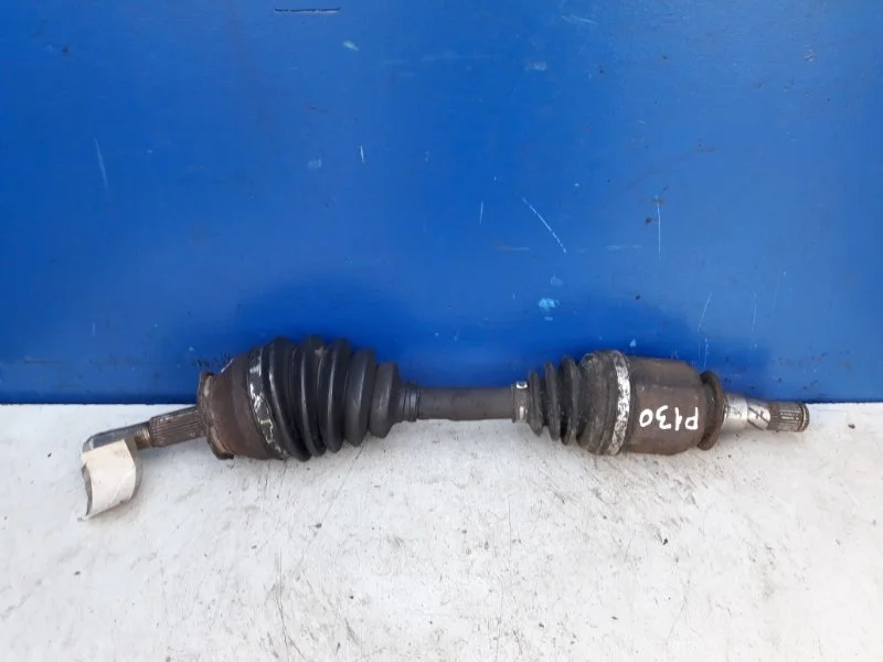 Привод Nissan Pathfinder R51 2005-2014 39100EB300 2.5 YD25, передний