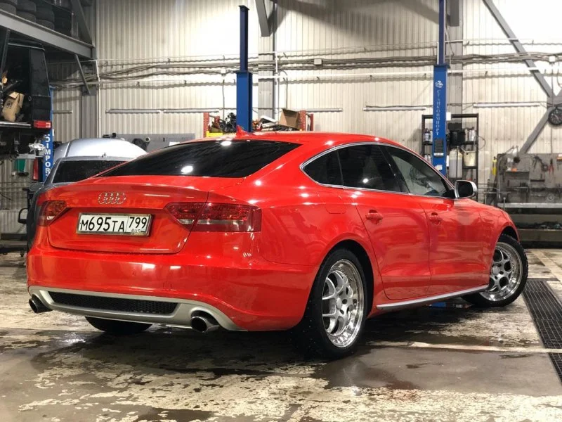 Продажа Audi A5 2.0 (211Hp) (CDNC,CAEB) 4WD AT по запчастям