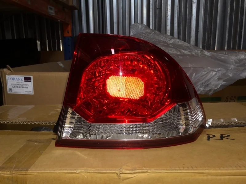 Фонарь Honda Civic 8 2009-2011 4D