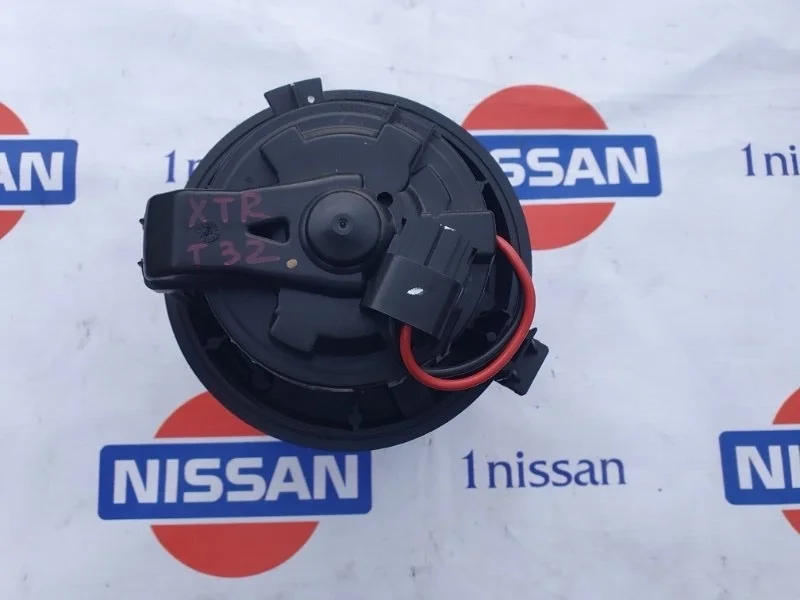 Мотор печки Nissan X Trail 2015 272264BC0A T32 MR20DD, передний