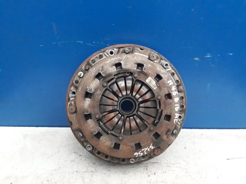 Маховик Bmw 1 E87 2004-2011 21217526268 1.6 N45B16AC