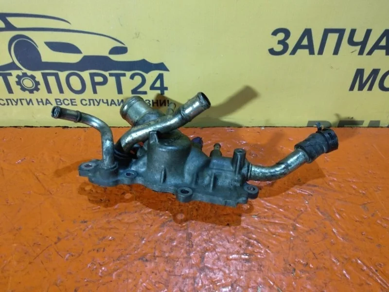 Корпус термостата Nissan X-Trail 2001-2007 110603TA1A MR20DE