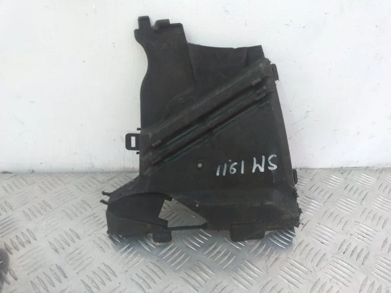 Кожух ремня ГРМ Renault Megane 2003-2008 8200653638