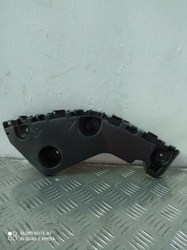 Кронштейн заднего бампера Renault Duster 2009-2014 622214225R, левый