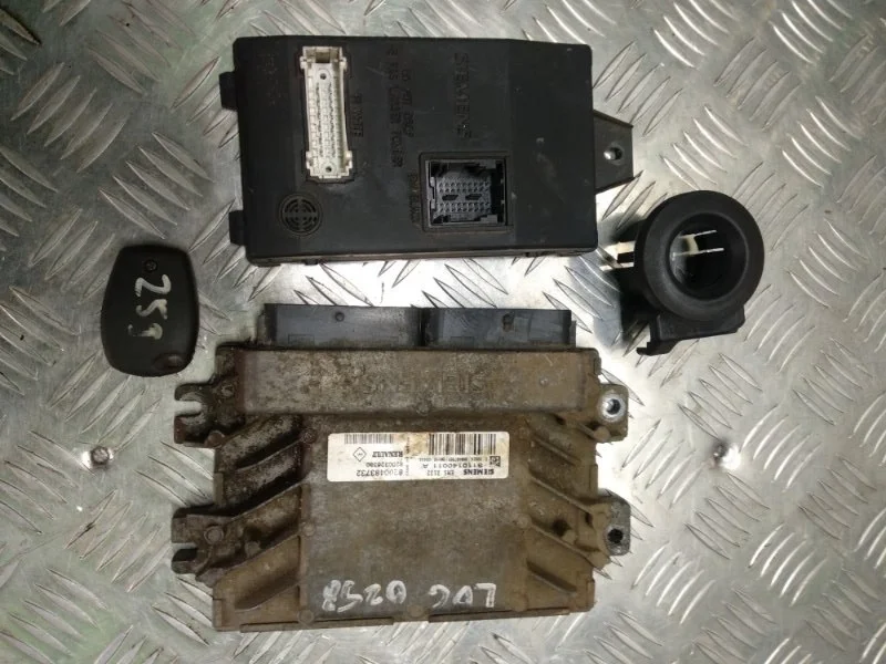 Блок управления двигателем ( комплект) RENAULT LOGAN 2004-2014 LS0G, LS12, Седан