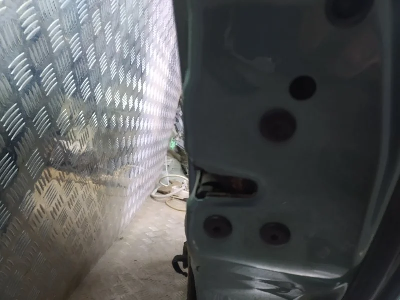 Замок двери Renault Scenic 2003-2009 8200119332, задний правый