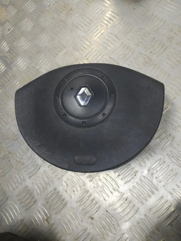 Подушка безопасности в Руль Renault Scenic 2003-2009 8200381851