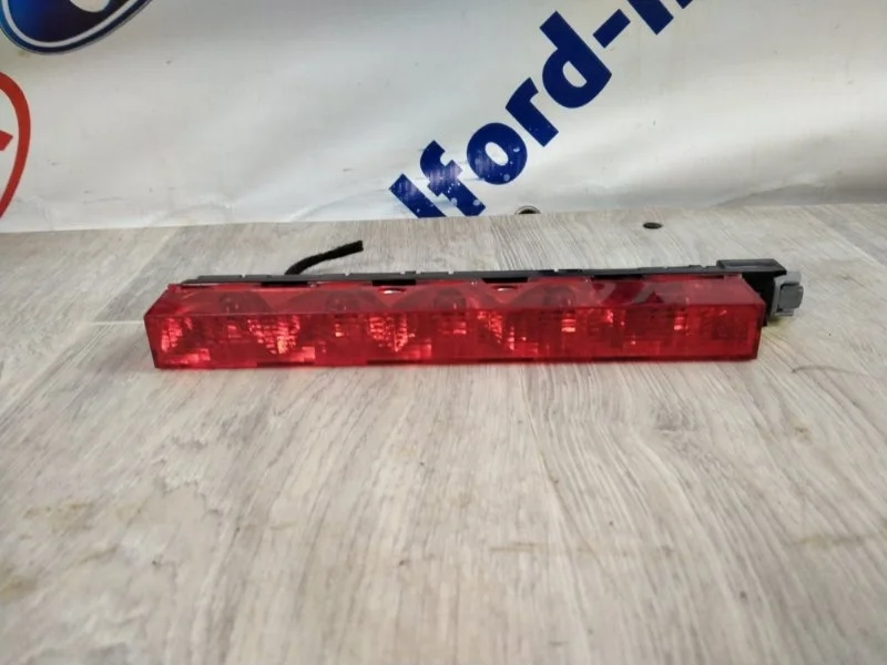 Дополнительный стоп сигнал FORD FOCUS 2 2005-2011
