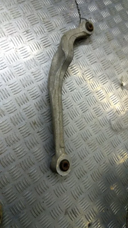 Рычаг заднего моста Renault Koleos 2008-2014 55121JD00B, задний левый