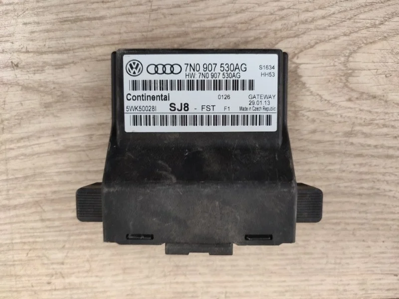 Диагностический интерфейс шин данных VW Tiguan 2006-2018 5N