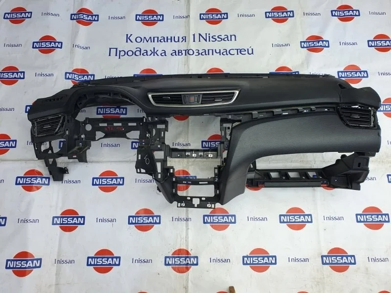 Торпедо Nissan X Trail 2015 682004CM0A T32 MR20DD, переднее