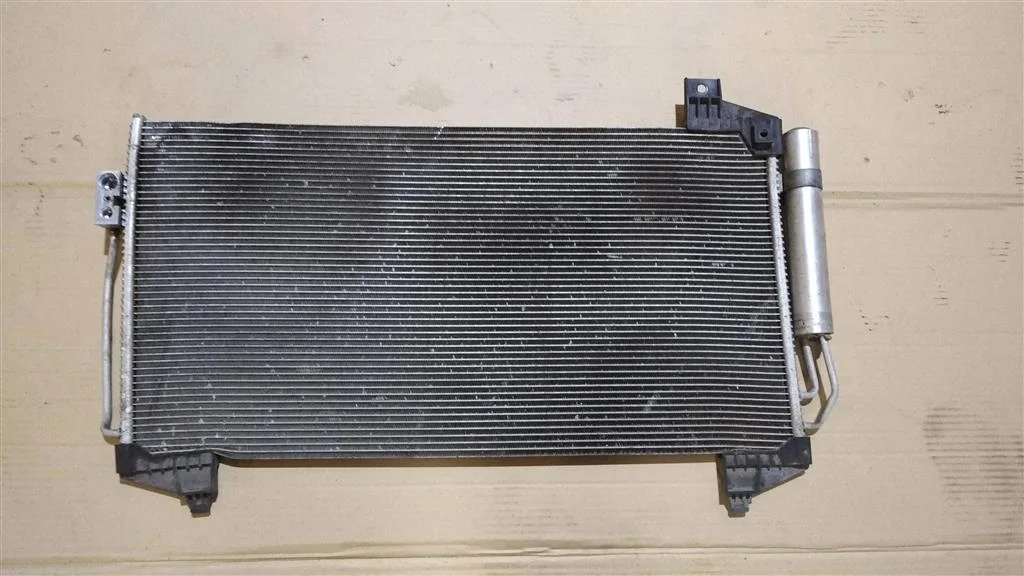 Б.у. радиатор кондиционера MITSUBISHI OUTLANDER GF2W MITSUBISHI OUTLANDER GF2W