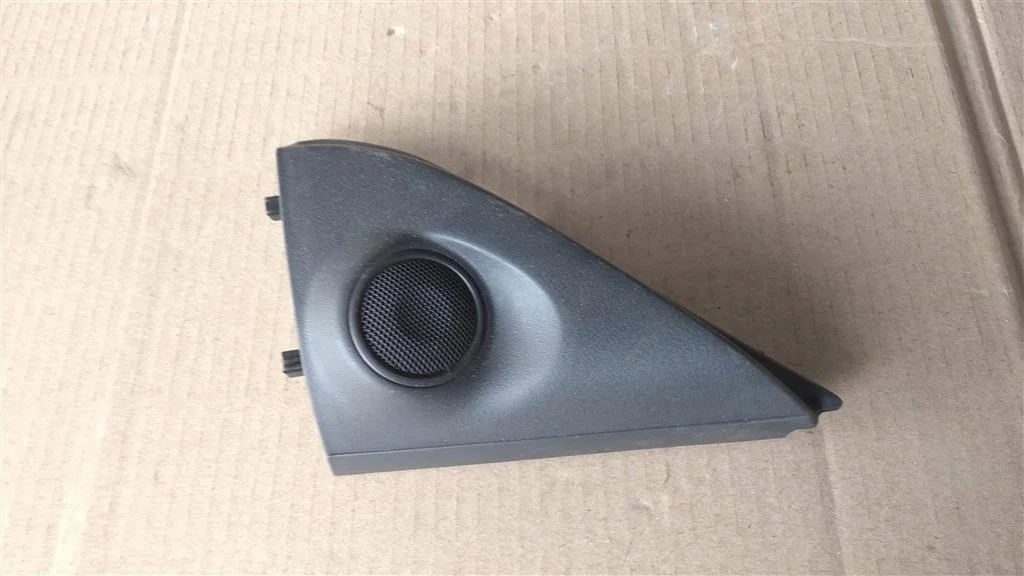 Б.у. крышка зеркала внутренняя MITSUBISHI OUTLANDER GF2W MITSUBISHI OUTLANDER GF2W