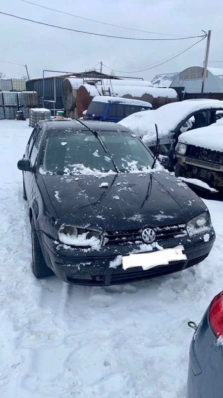 Продажа Volkswagen Golf 1.4 (75Hp) (AXP) FWD MT по запчастям