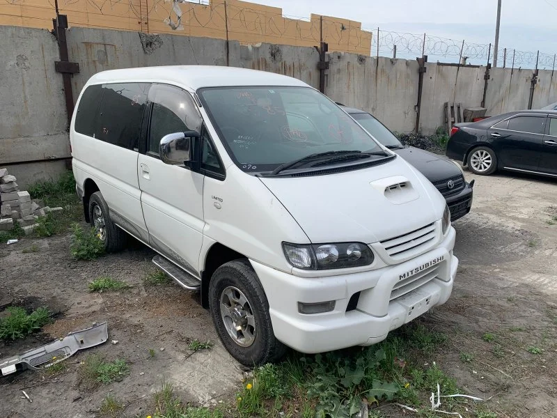 Продажа Mitsubishi Delica 2.8D (140Hp) (4M40) 4WD AT по запчастям