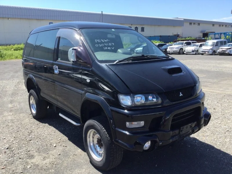 Продажа Mitsubishi Delica 2.8D (125Hp) (4M40) 4WD AT по запчастям