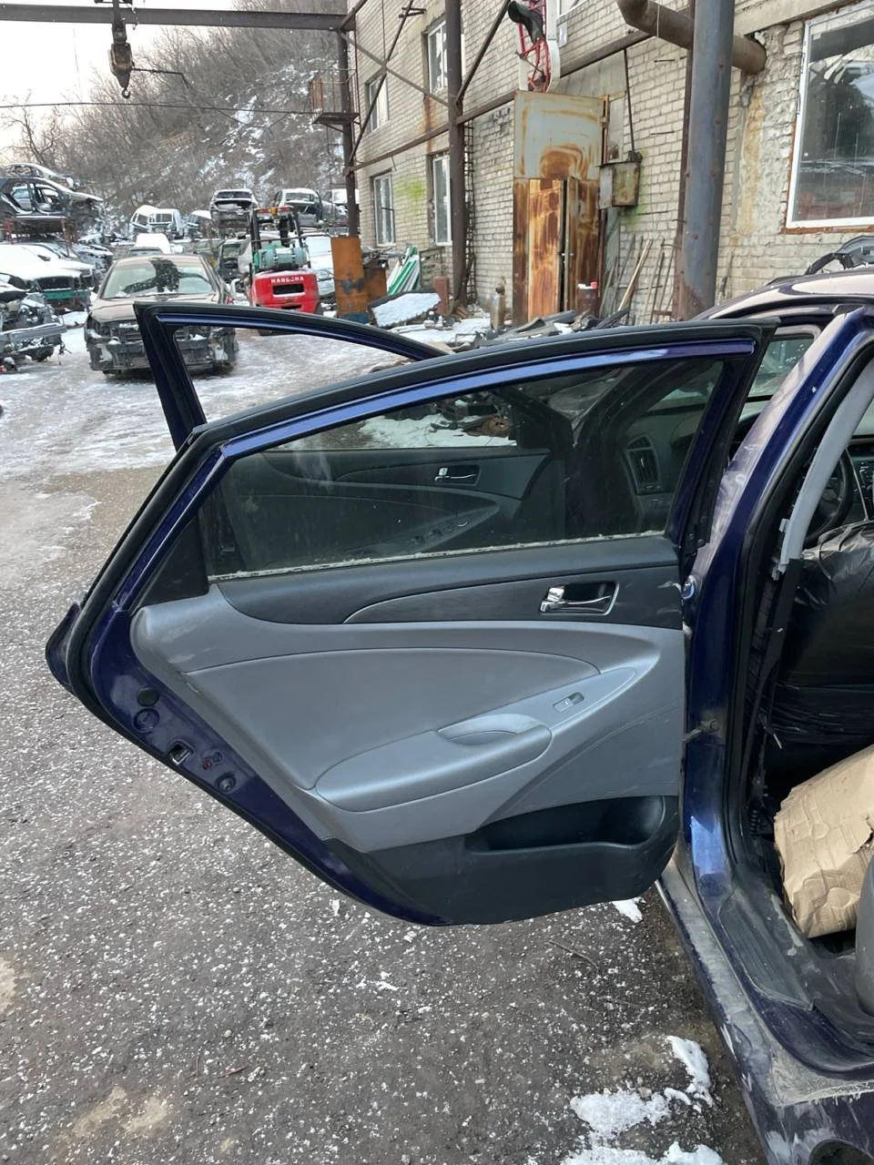 Продажа Hyundai Sonata 2.4 (178Hp) (G4KC) FWD AT по запчастям