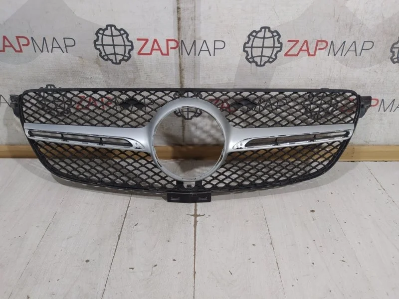Решетка радиатора передняя Mercedes Gle C292 2015