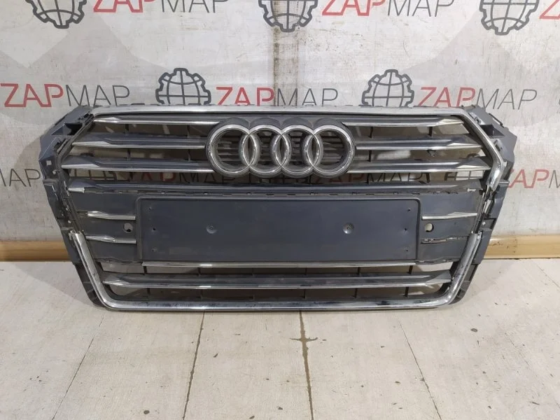 Решетка радиатора передняя Audi A4 B9 2015-Нв