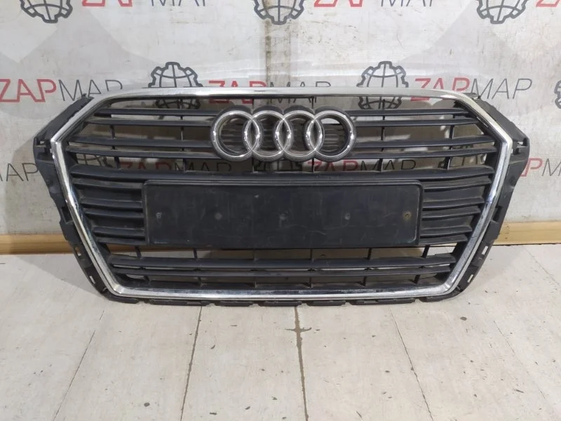 Решетка радиатора передняя Audi A3 8V 2012-2020