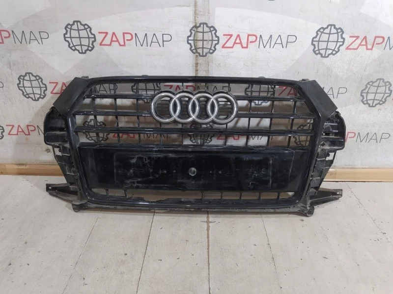 Решетка радиатора передняя Audi Q3 8U 2014-2018