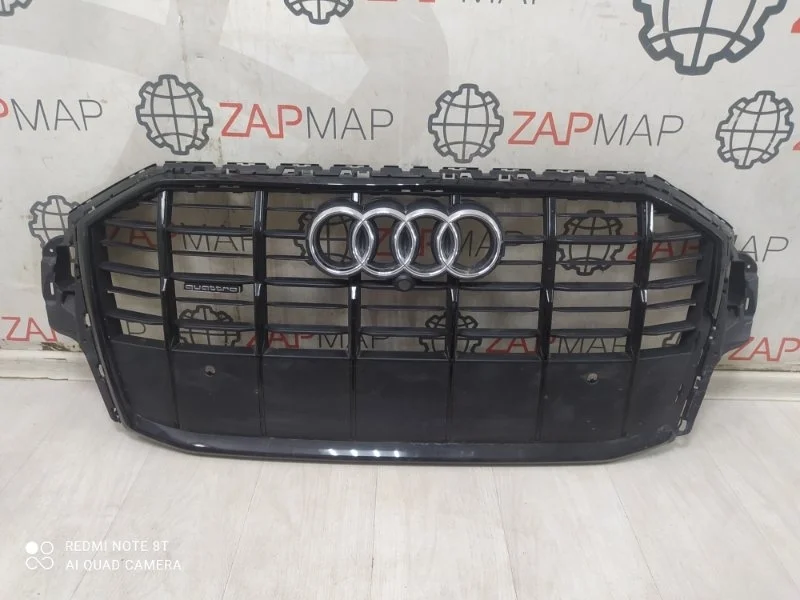 Решетка радиатора передняя Audi Q7 4M 2015-НВ