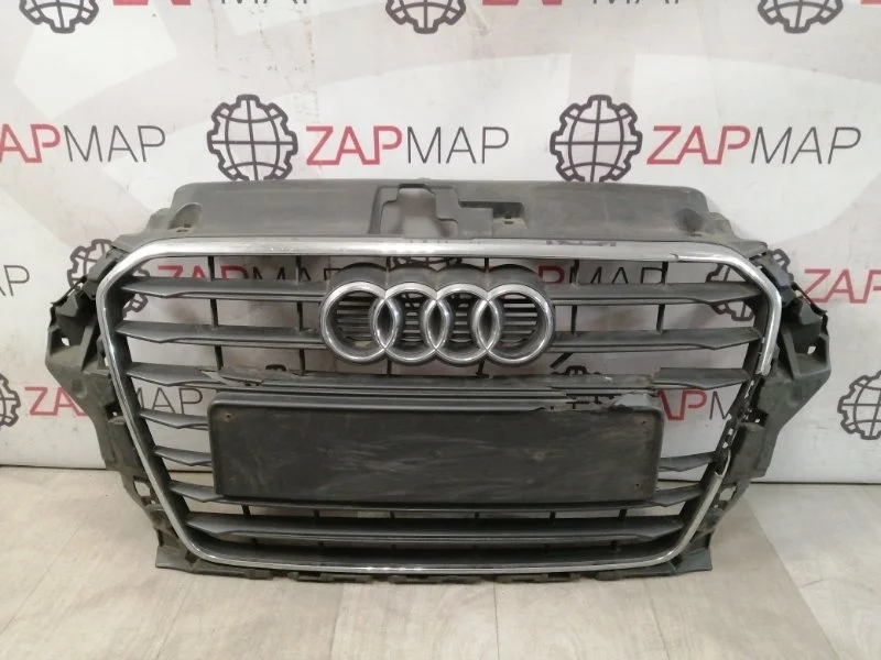 Решетка радиатора Audi A3 8V 2012-2020
