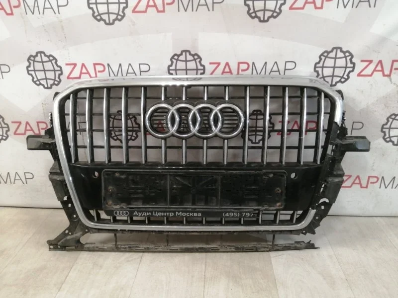 Решетка радиатора Audi Q5 8R 2008-2018