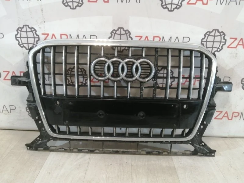 Решетка радиатора Audi Q5 8R 2008-2015