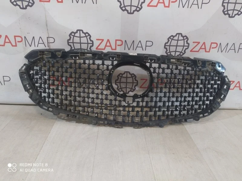 Решетка радиатора Mazda 6 2015-2019