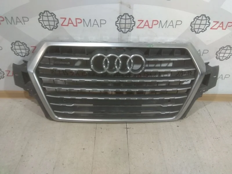 Решетка радиатора передняя Audi Q7 4M 2015-Нв