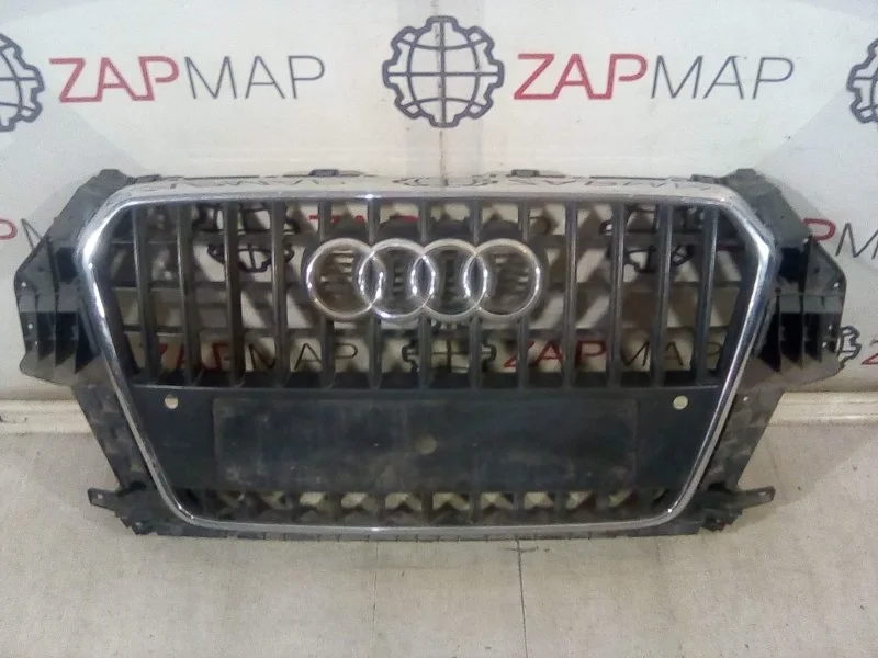 Решетка радиатора передняя Audi Q3 8U 2014