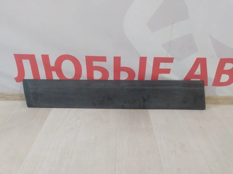 Накладка двери передняя левая Nissan Qashqai J10