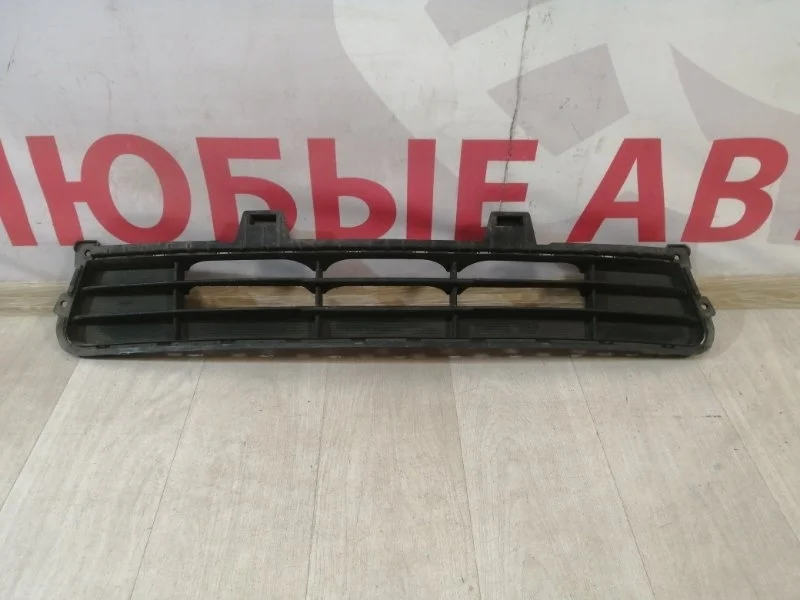 Решетка бампера передняя Kia Seltos SP2 2019-Нв