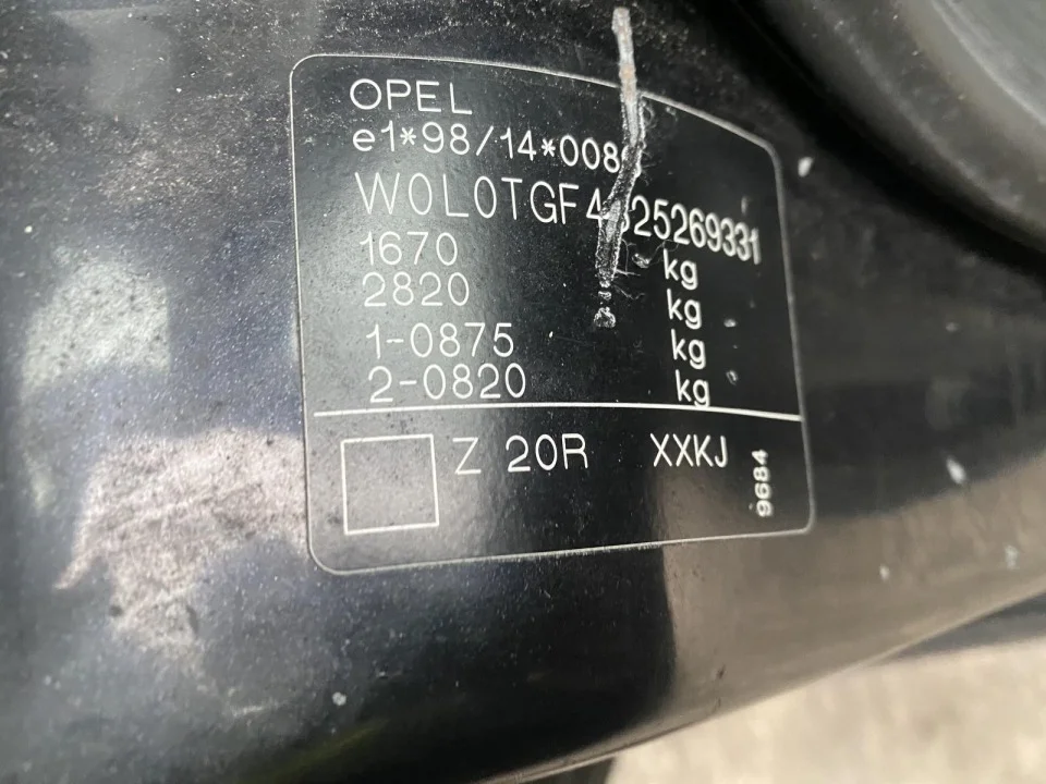 Продажа Opel Astra 1.6 (100Hp) (Z16XE) FWD MT по запчастям