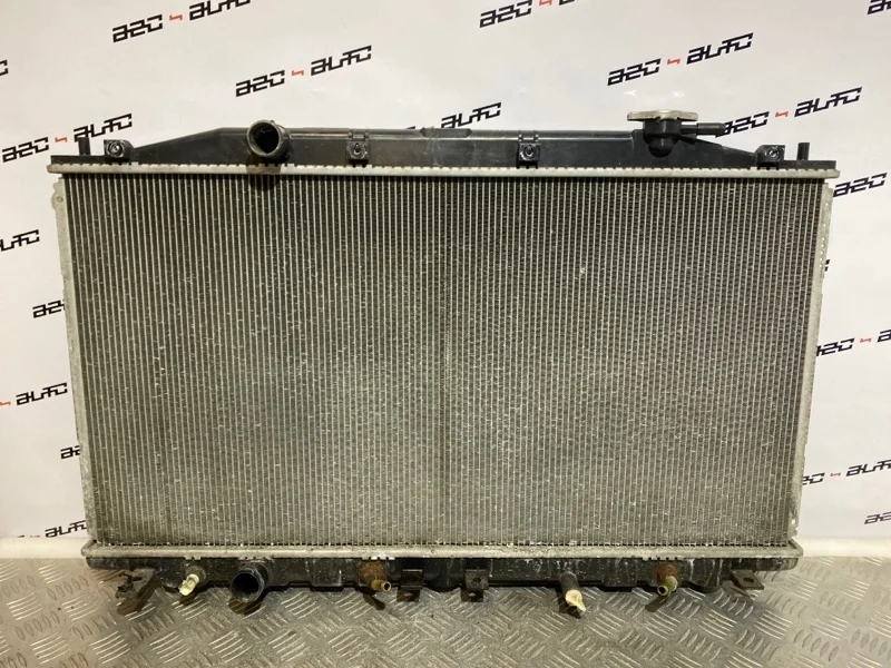 Радиатор охлаждения двигателя Honda Accord 19010RL6R51 VIII 2.4