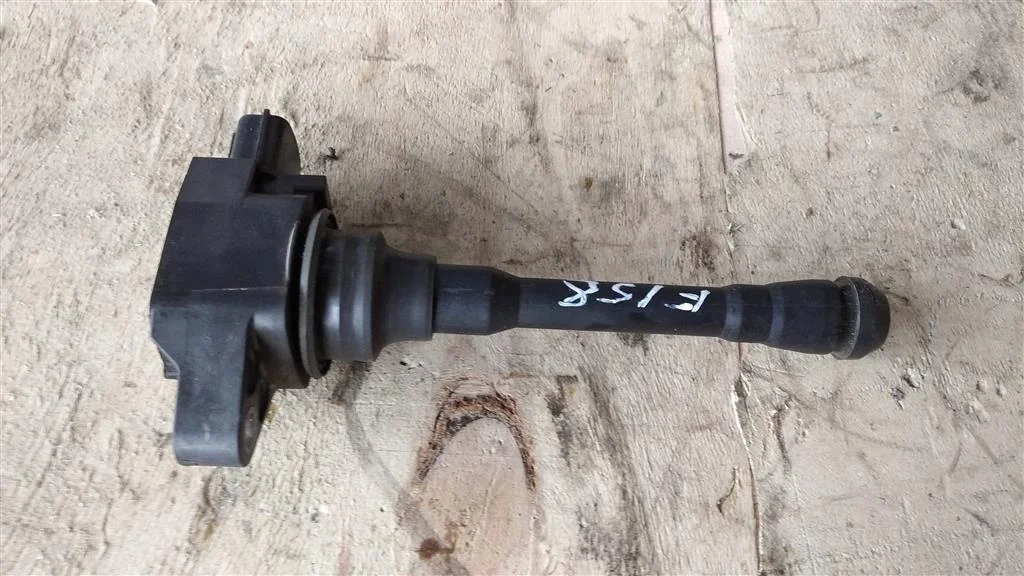 Б.у. катушка зажигания NISSAN JUKE F15E NISSAN JUKE F15E