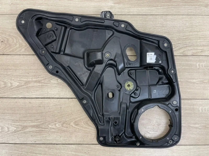 Стеклоподъемник VW Tiguan 2008-2018 5N