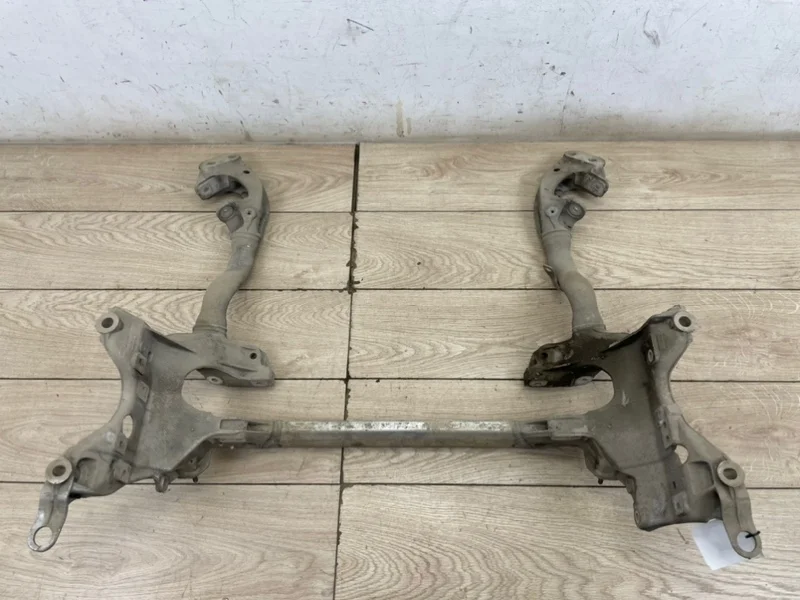 Подрамник Audi A4 2008-2012 8K