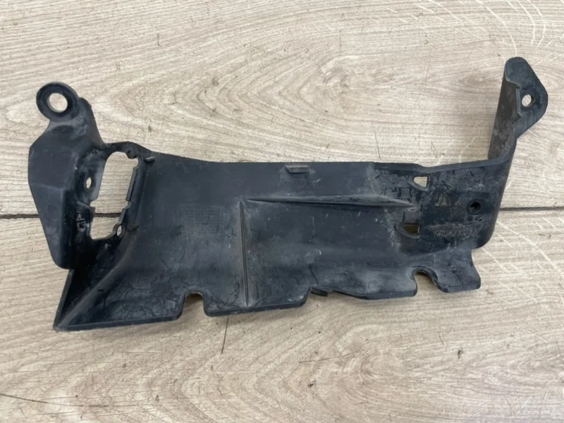 Кронштейн форсунки омывателя фар Porsche Cayenne 2007-2010 957