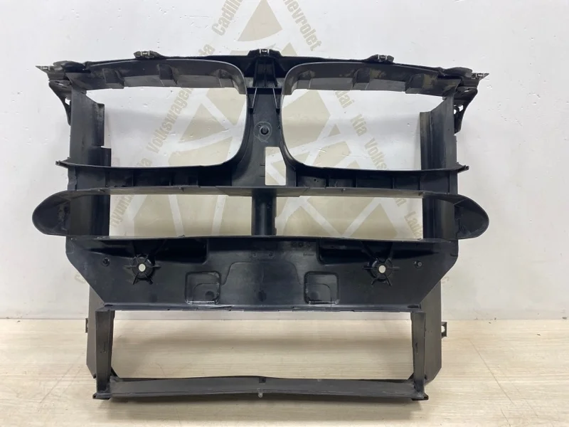 Воздуховод радиатора BMW X6 2014-2018 F16 -Pack