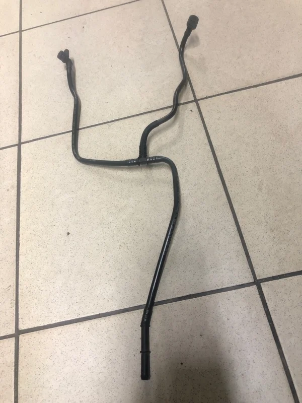 Трубка ч-образная Porsche Cayenne 2012 958