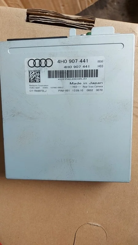 Блок управления камеры заднего вида Audi A8 2012 D4